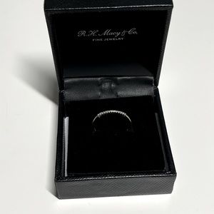 10k gold and diamond stackable ring